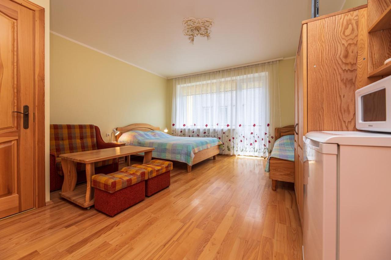 Vila Arona Паланга Екстериор снимка