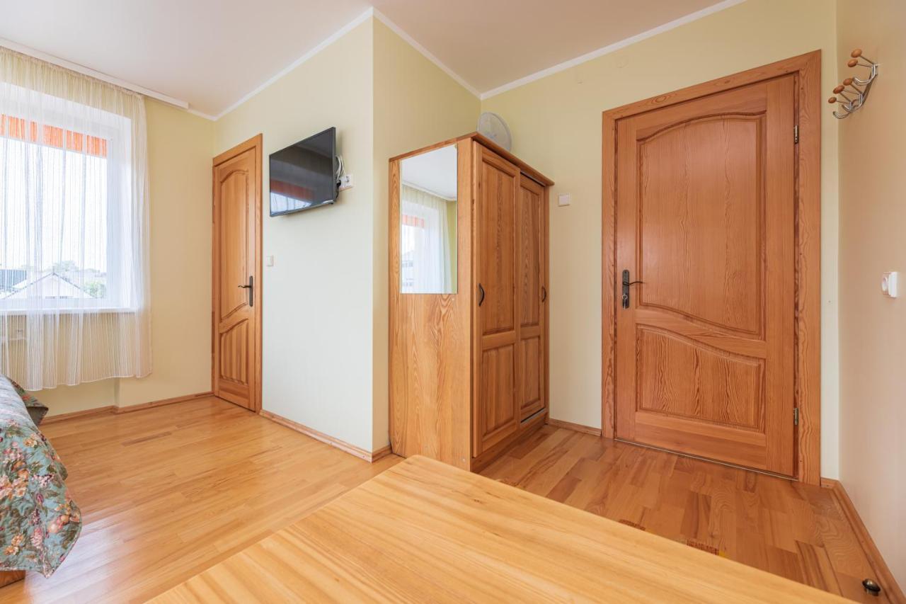 Vila Arona Паланга Екстериор снимка