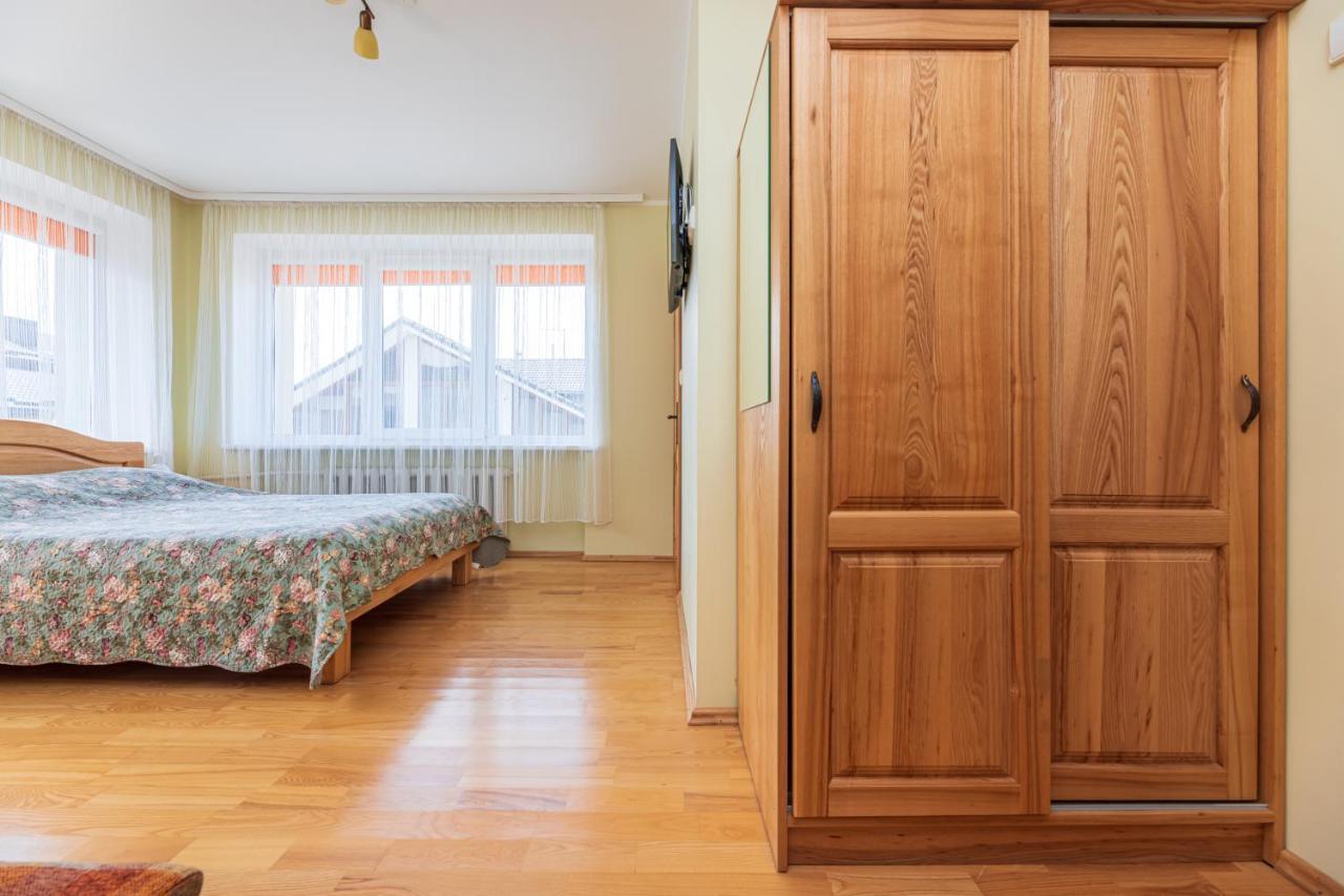 Vila Arona Паланга Екстериор снимка